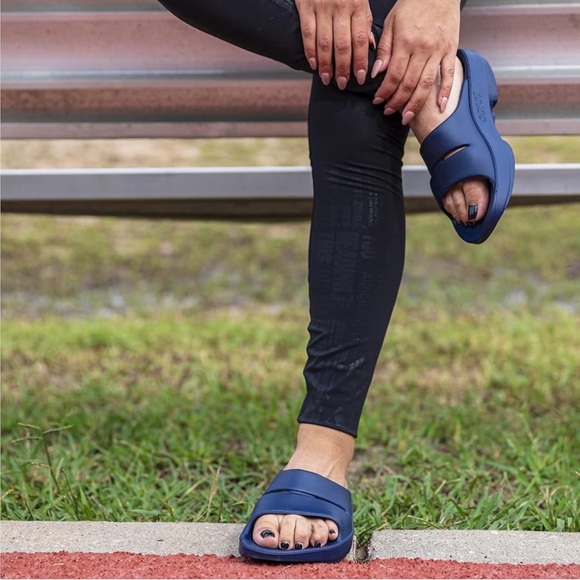 OOFOS Unisex-Adult Ooahh Slide Slipper Mens 6 Womens 8 - Picture 5 of 10